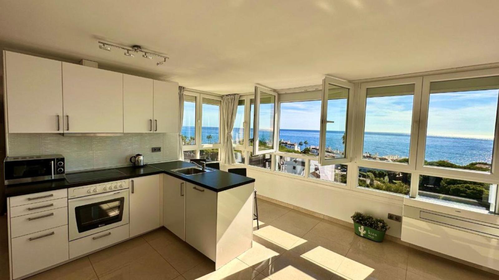 Relax Apartment Sitio de Calahonda Ngoại thất bức ảnh